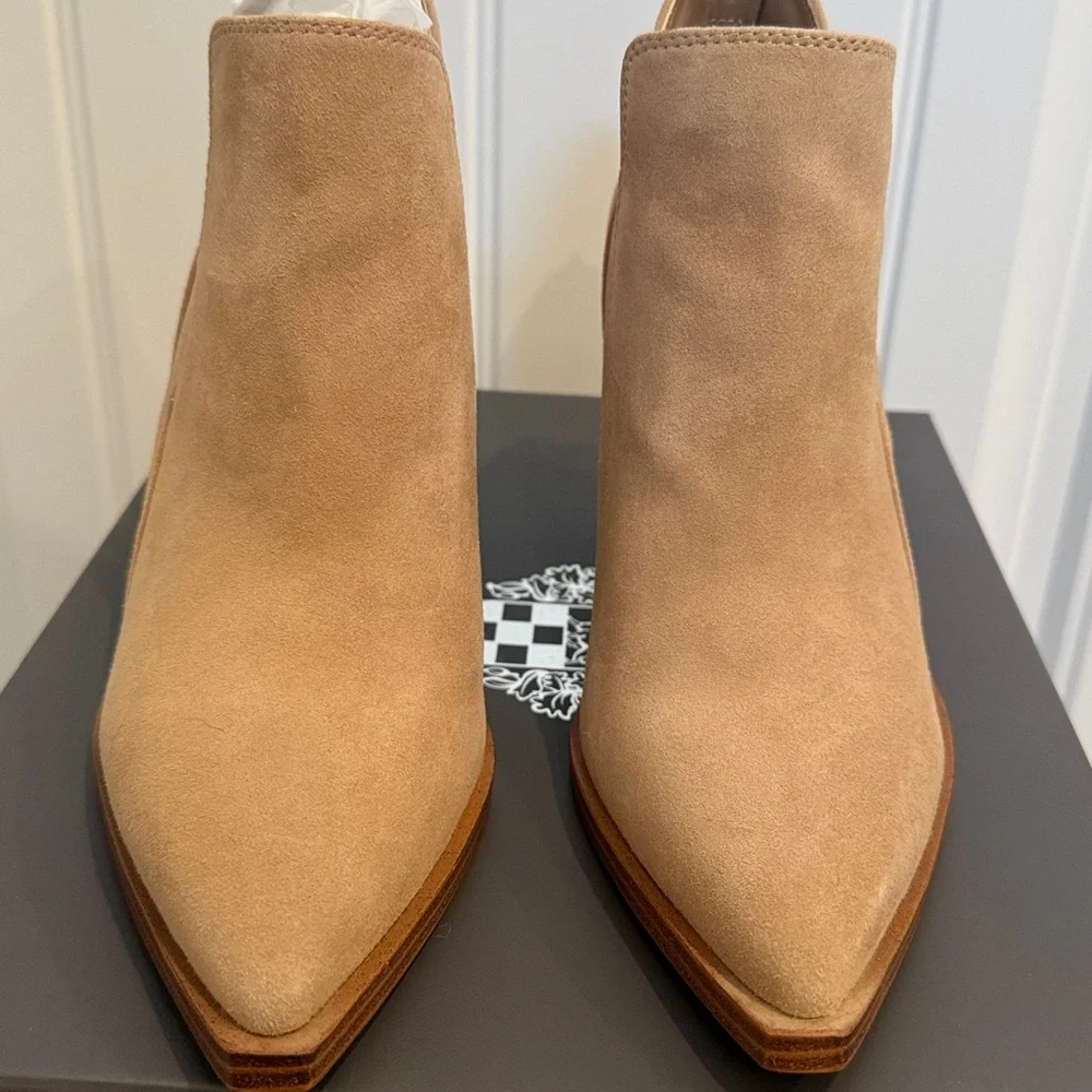 Vince Camuto Women's Tortilla Suede Ankle Booties - Picture 3 of 6